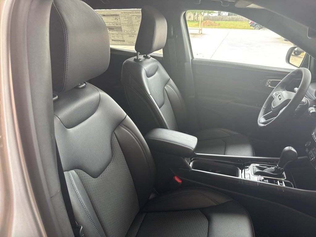 New 2026 Jeep Compass Latitude image 19