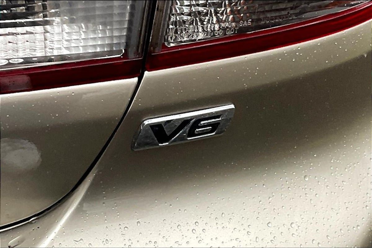 Used 2004 Honda Accord EX image 23