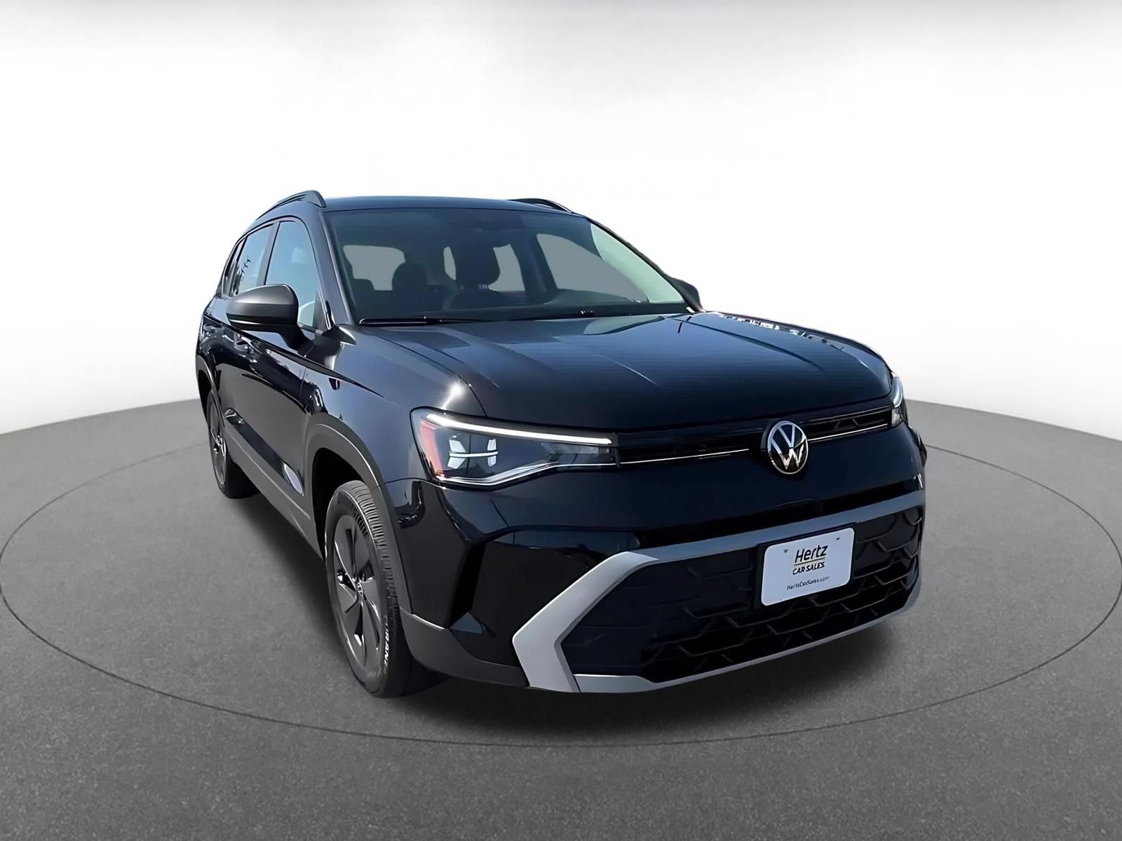 Used 2026 Volkswagen Taos S FWD image 3