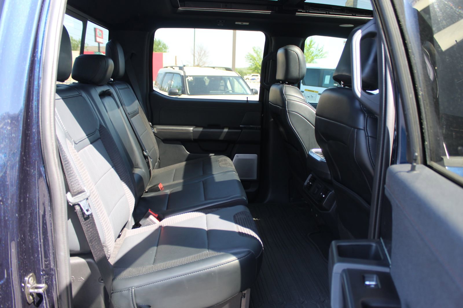 Used 2022 Ford F150 Raptor w/ Equipment Group 801A High AWD/4WD image 16