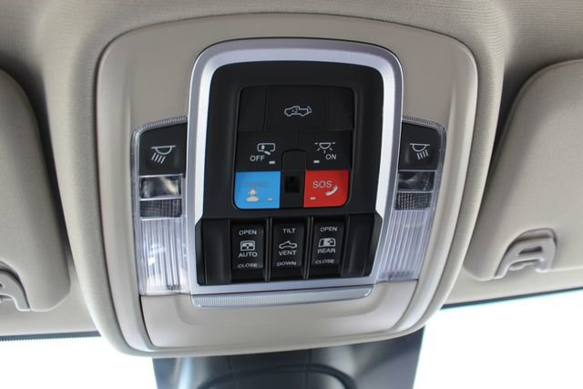 New 2026 RAM 2500 Limited AWD/4WD image 31
