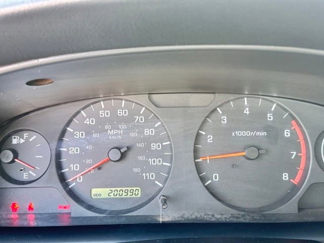 Used 2001 Nissan Frontier XE image 10