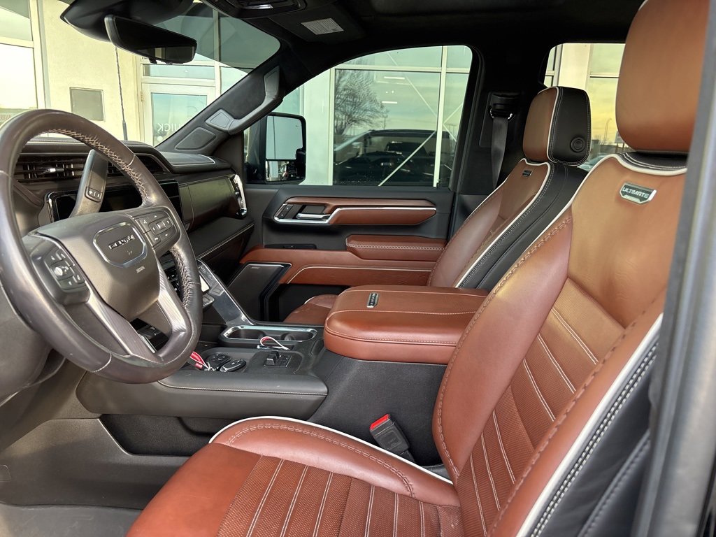 Used 2024 GMC Sierra 3500 Denali Ultimate image 5