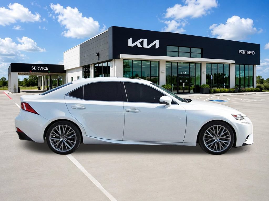 Used 2016 Lexus IS 300 AWD w/ Premium Package image 4