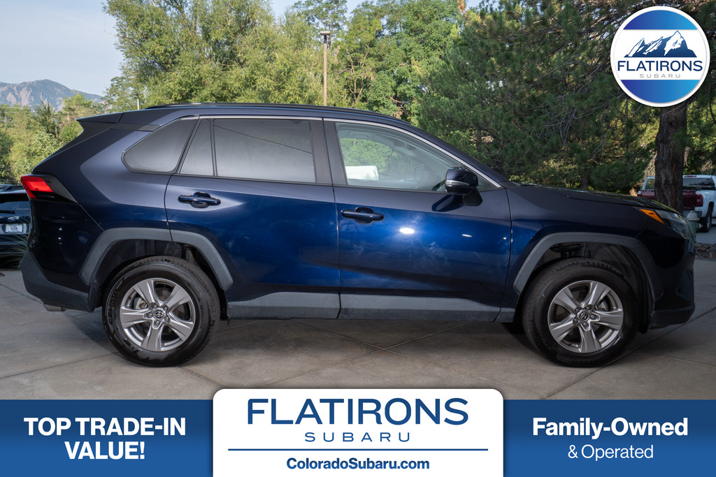 Used 2023 Toyota RAV4 XLE AWD/4WD image 1