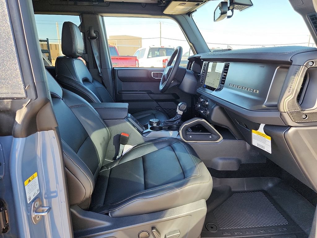 New 2025 Ford Bronco Badlands AWD/4WD image 11