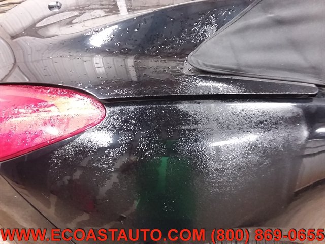 Used 2006 Pontiac Solstice Convertible w/ Premium Package RWD image 13