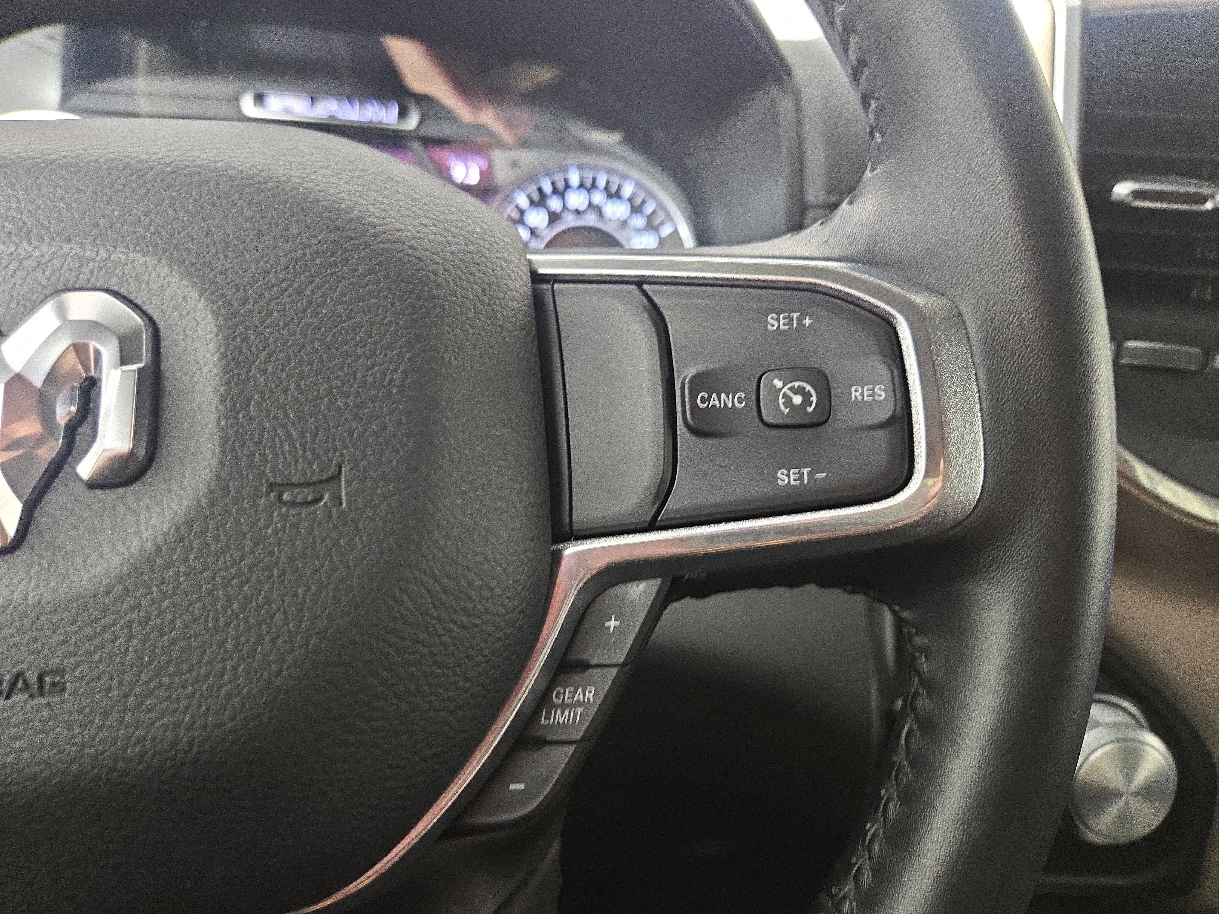 Used 2022 RAM 1500 Laramie image 16