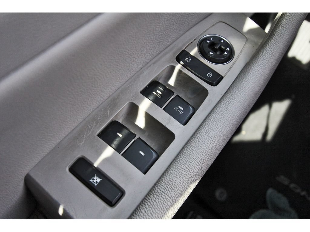 Used 2016 Hyundai Sonata Sport w/ Option Group 03 FWD image 23