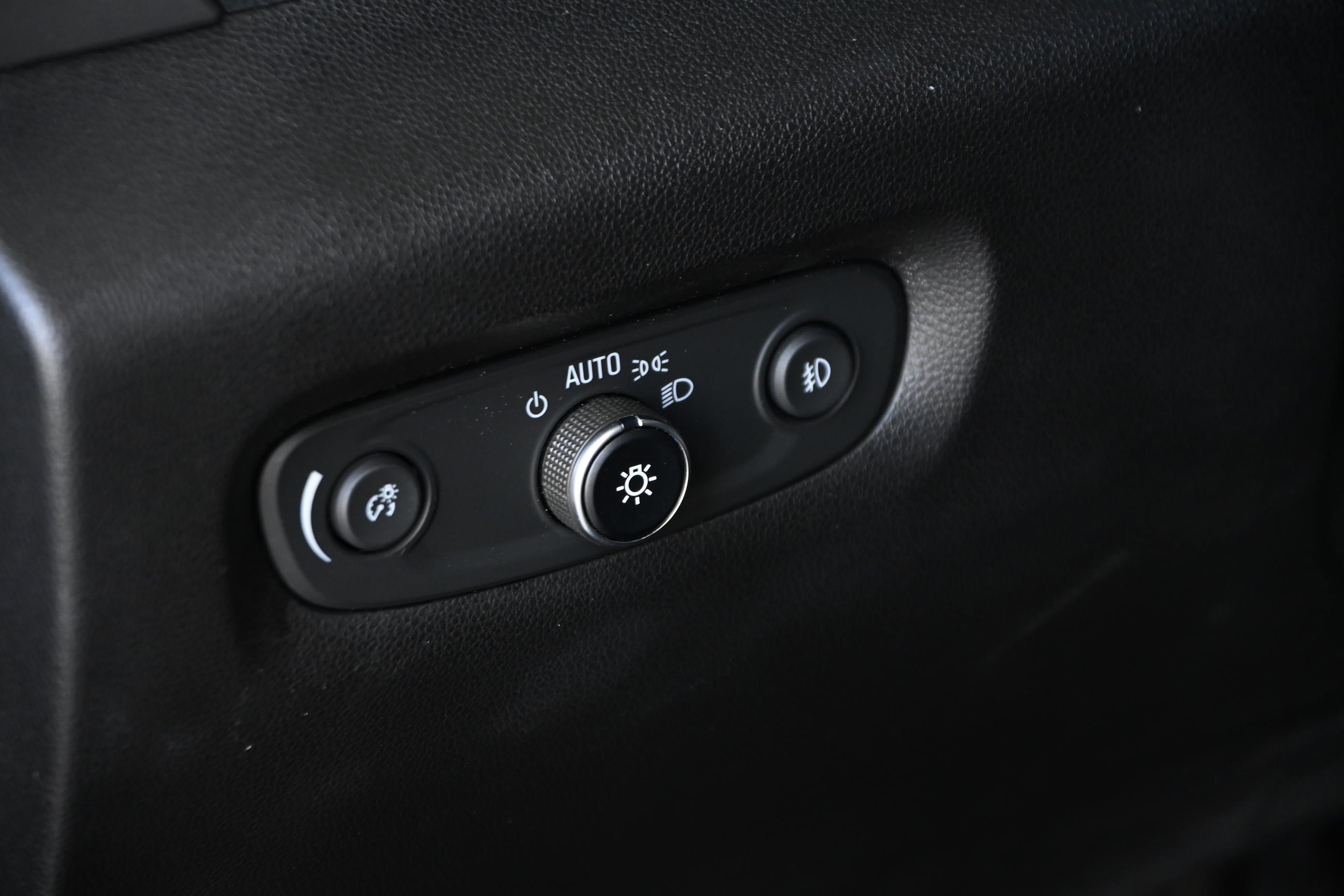 Used 2019 Chevrolet Traverse RS FWD image 25