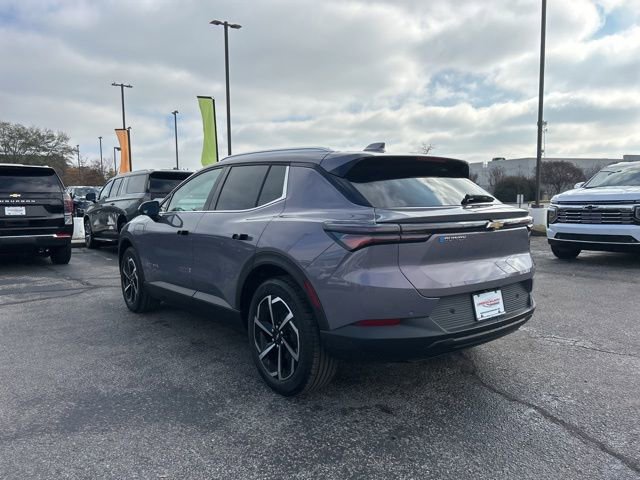 New 2026 Chevrolet Equinox EV LT image 5