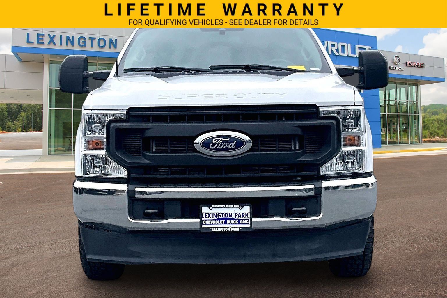Used 2021 Ford F250 XL w/ Power Equipment Group AWD/4WD image 3
