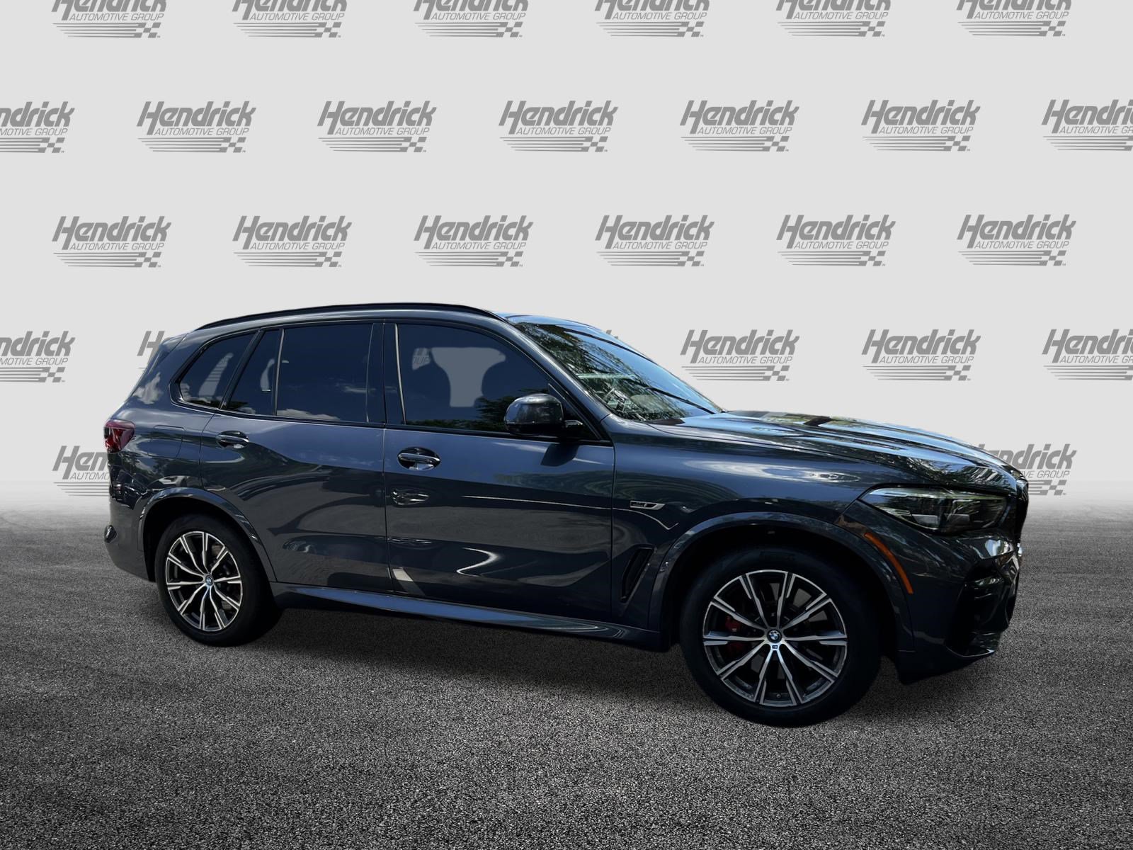 Used 2022 BMW X5 xDrive45e AWD/4WD image 10