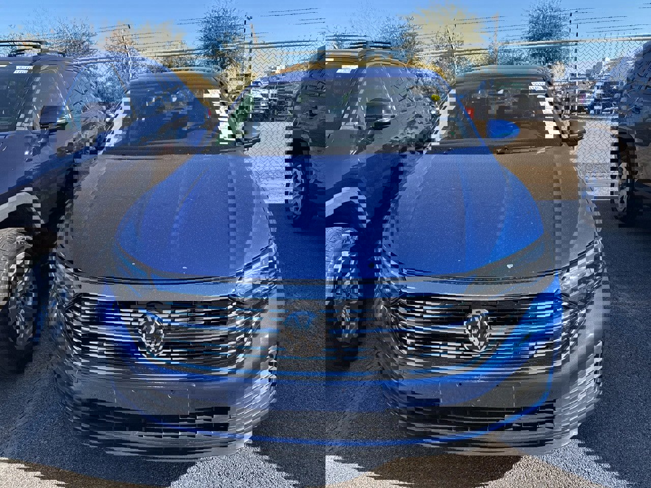 Used 2024 Volkswagen Jetta SE image 2