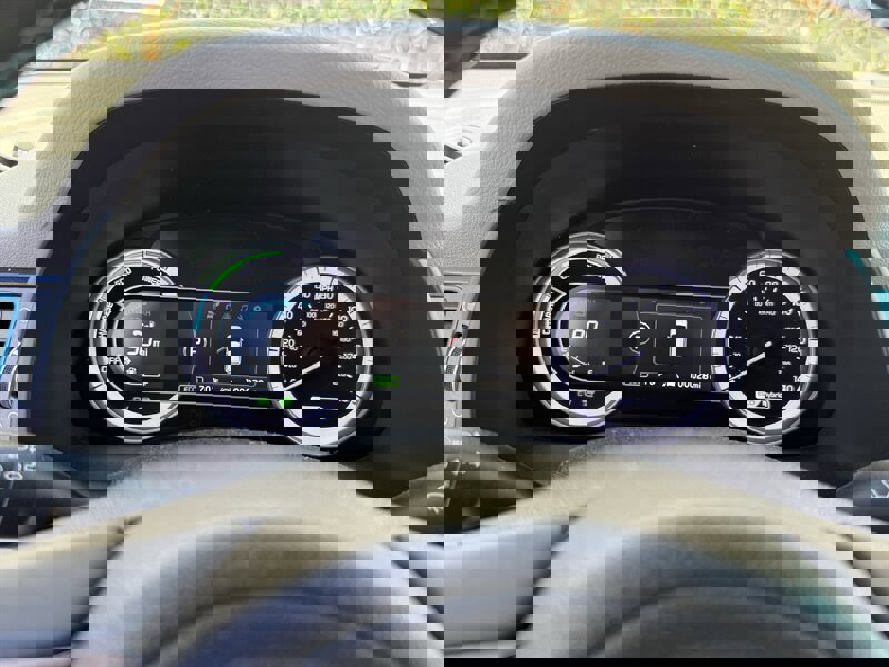 Used 2017 Kia Niro Touring w/ Advanced Technology Package image 20