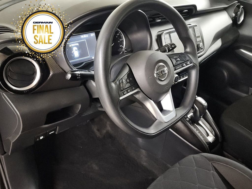 Used 2020 Nissan Kicks SV image 16