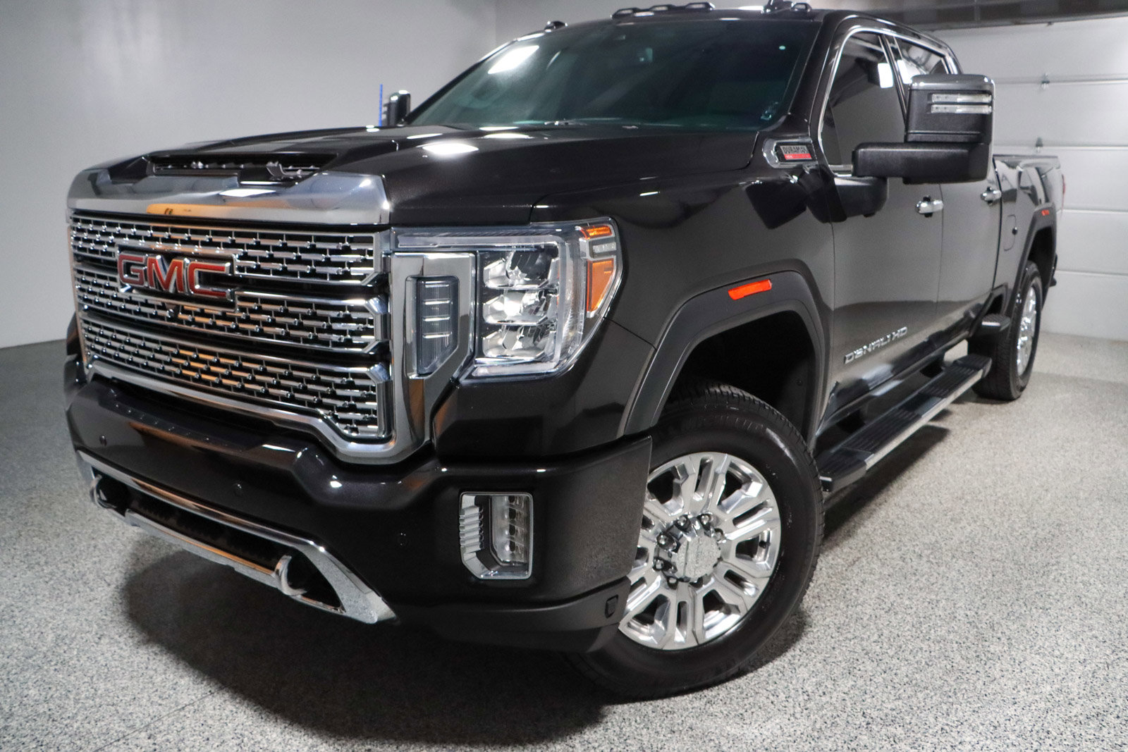 Used 2023 GMC Sierra 2500 Denali image 34