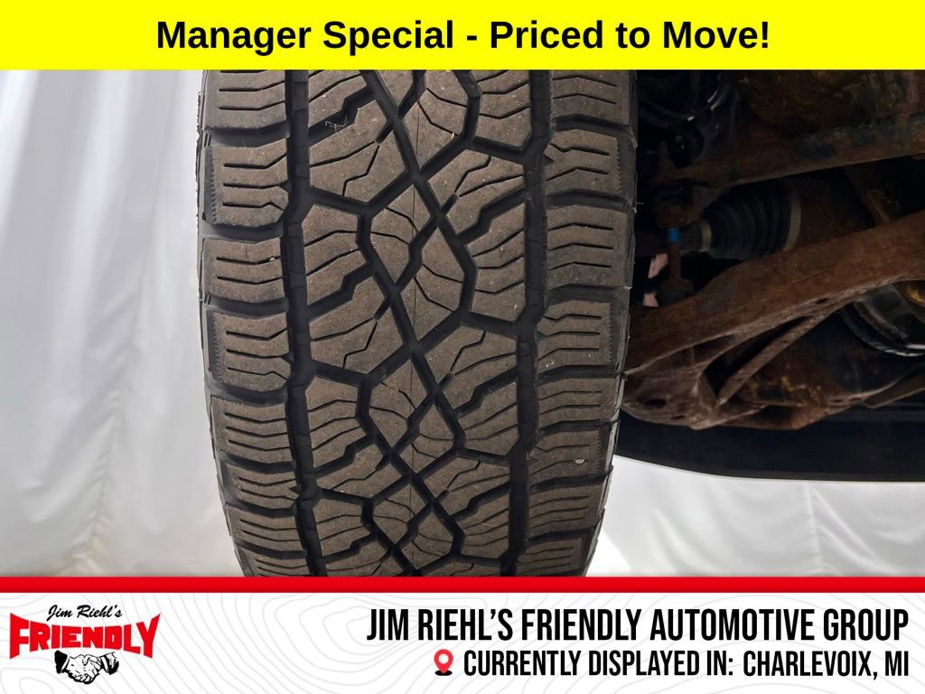 Used 2014 Ford F150 XLT w/ Equipment Group 302A Luxury AWD/4WD image 19