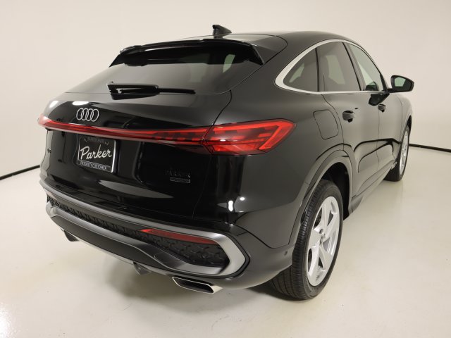 Certified 2025 Audi Q5 Premium Plus AWD/4WD image 5