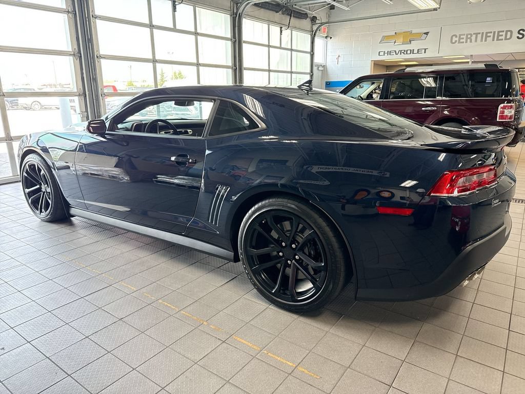Used 2015 Chevrolet Camaro ZL1 RWD image 3