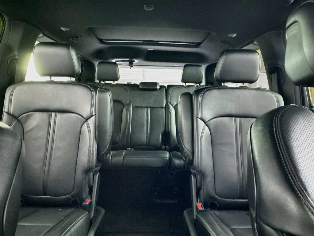 Used 2024 Jeep Wagoneer Series II AWD/4WD image 19
