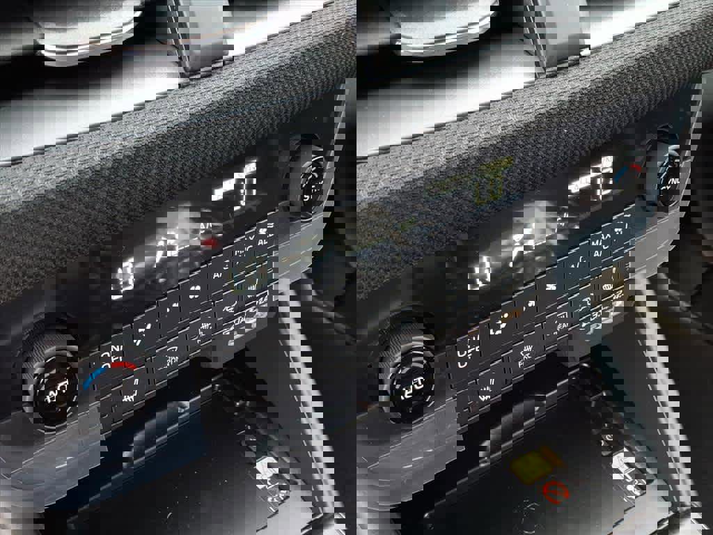 New 2026 Subaru Outback Limited XT image 38