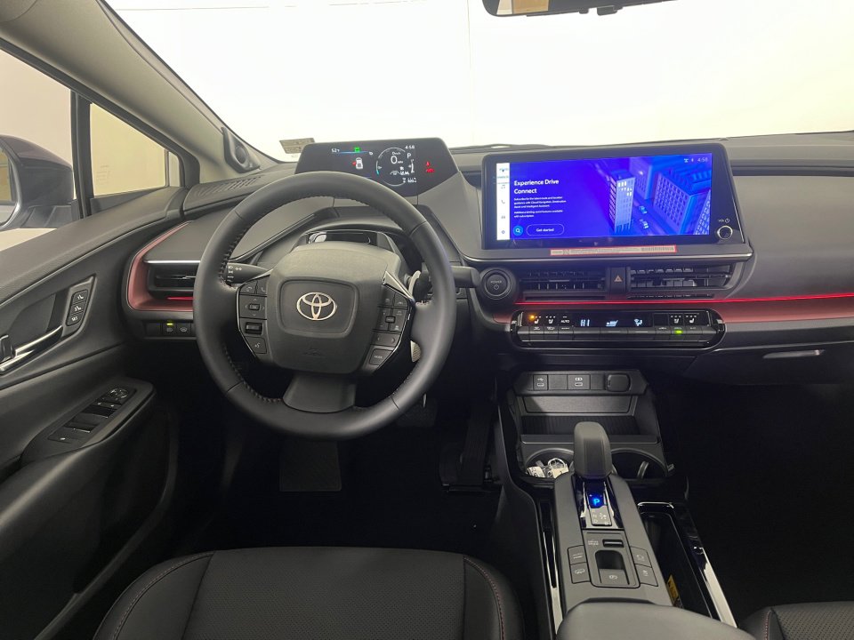 New 2026 Toyota Prius Plug-In Hybrid image 18
