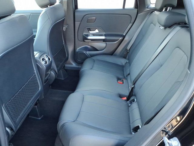 Used 2026 Mercedes-Benz GLA 250 image 18