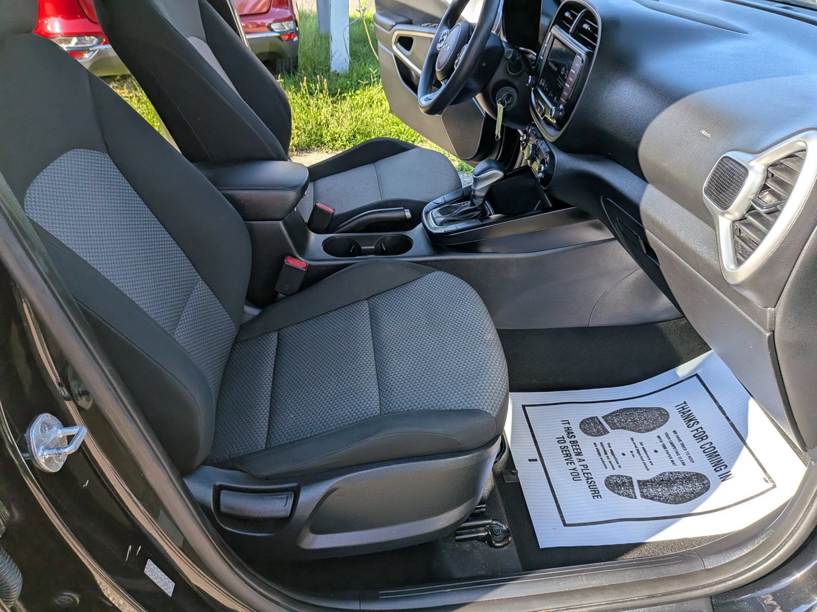 Used 2022 Kia Soul LX w/ Technology Package FWD image 35