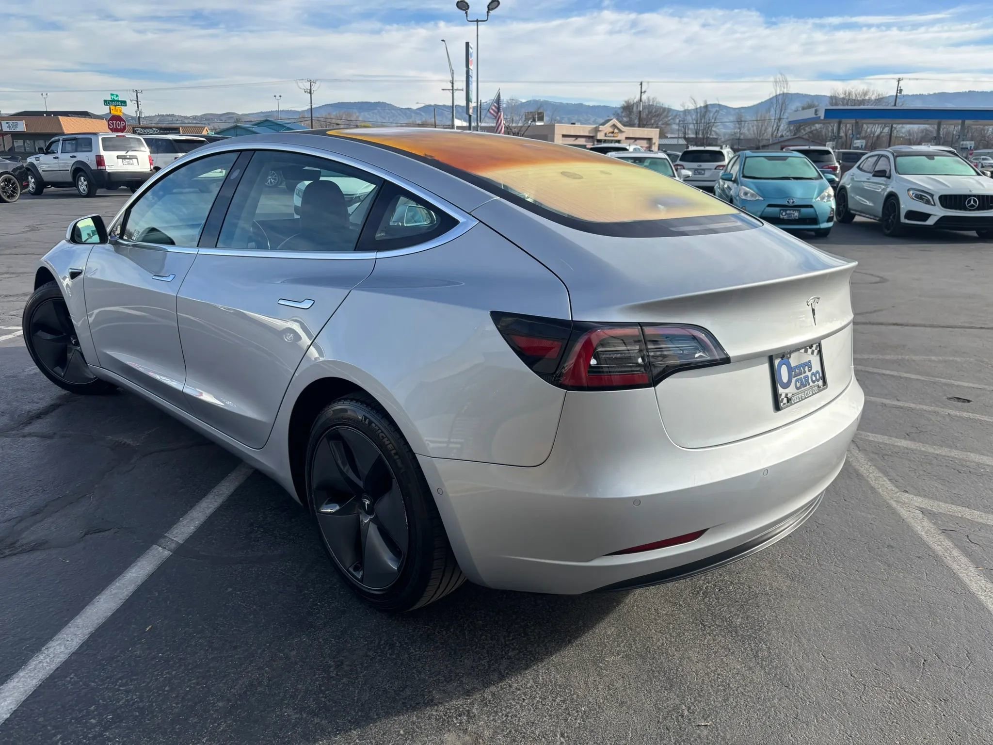 Used 2018 Tesla Model 3 Long Range image 5