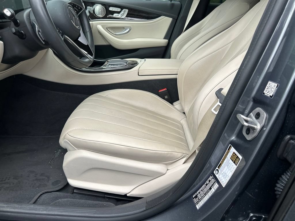 Used 2023 Mercedes-Benz E 450 4MATIC Sedan image 11