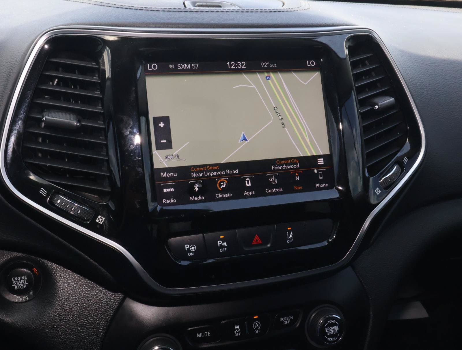Used 2019 Jeep Cherokee Limited w/ Technology Group FWD image 25