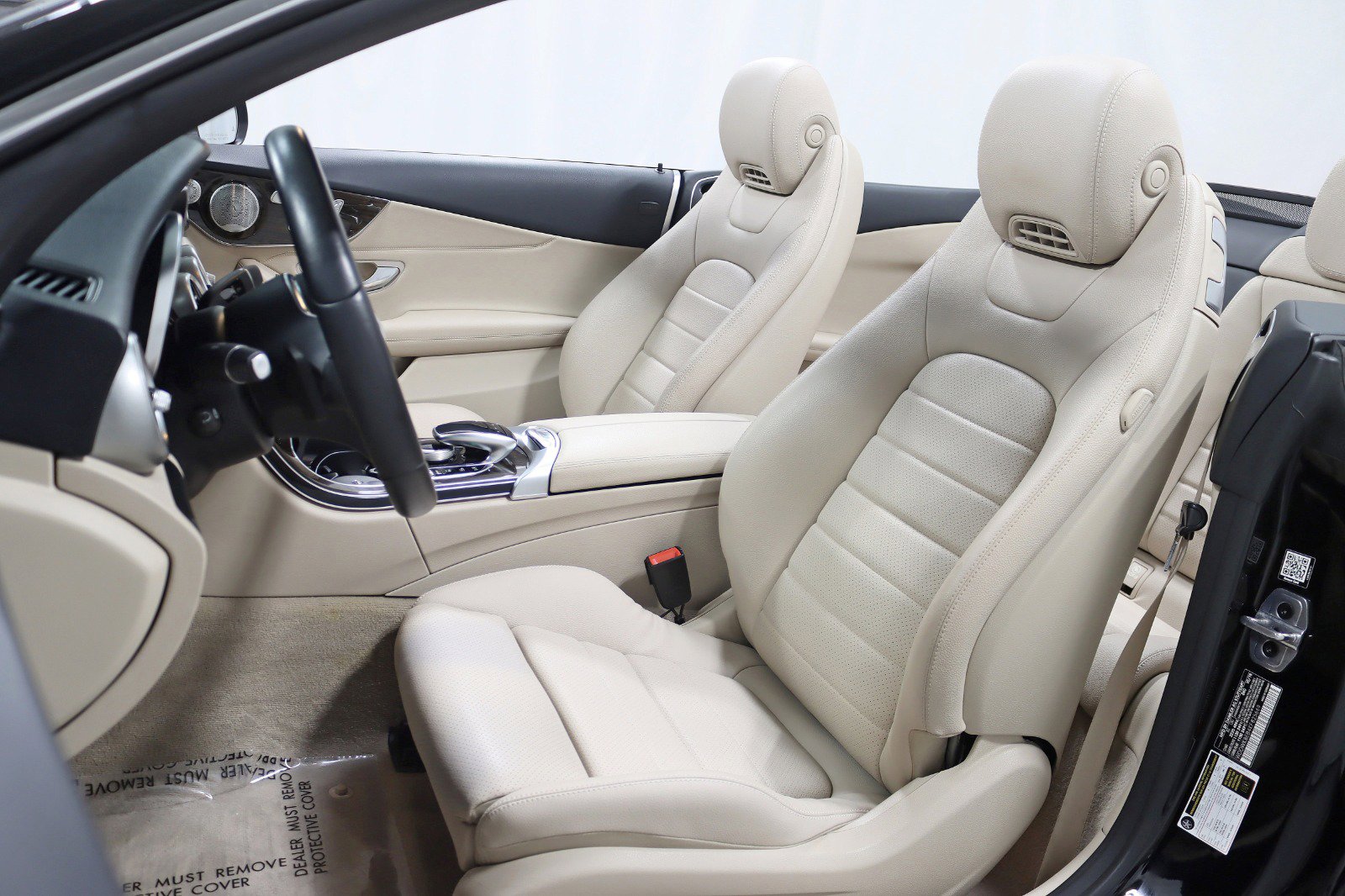 Used 2019 Mercedes-Benz C 300 4MATIC Cabriolet w/ Multimedia Package image 30