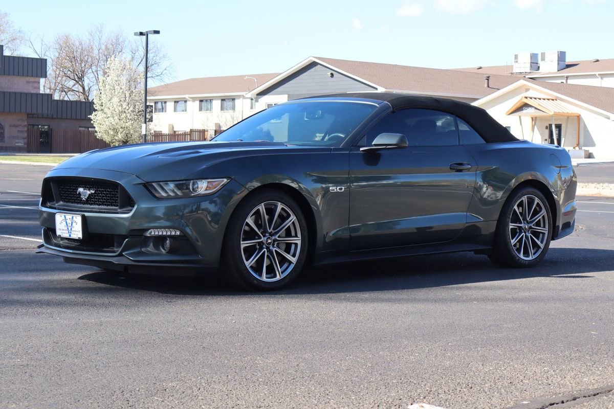 Used 2015 Ford Mustang GT Premium w/ Equipment Group 401A RWD image 11