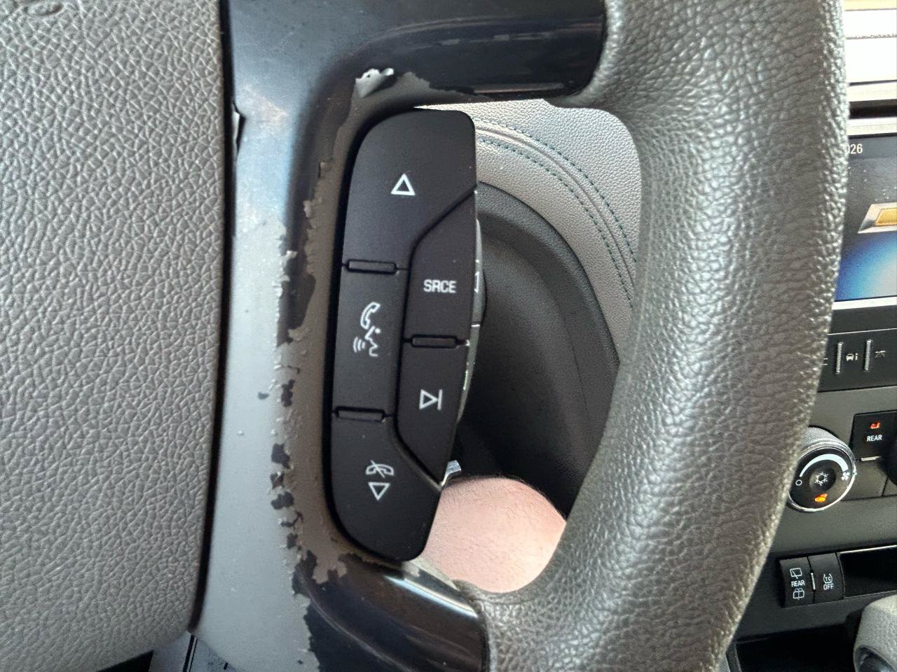 Used 2013 Chevrolet Traverse LS FWD image 20