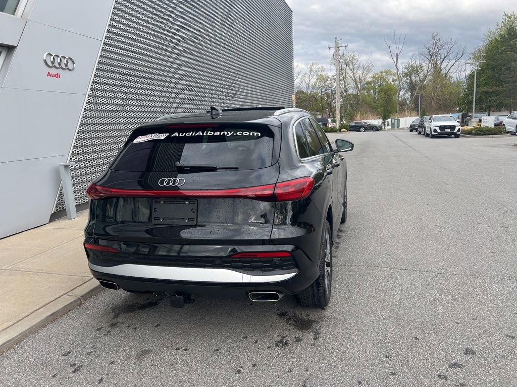 Used 2025 Audi Q5 Premium Plus w/ Premium Plus AWD/4WD image 28