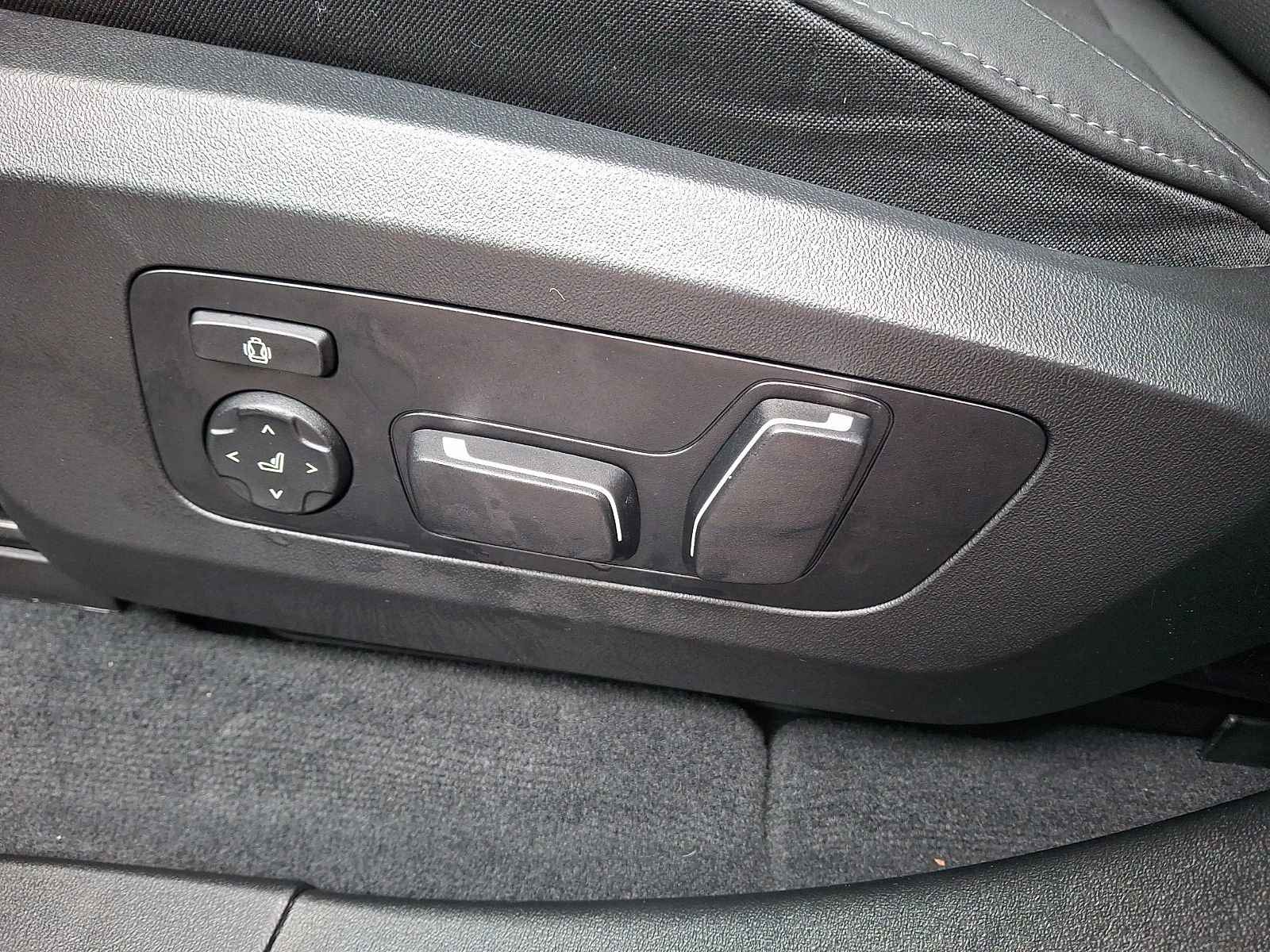 Used 2025 BMW X3 xDrive30i w/ Premium Package image 10