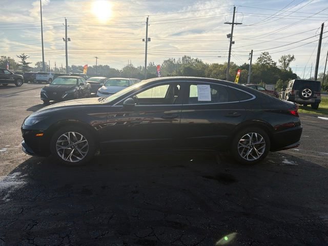 Used 2021 Hyundai Sonata SEL FWD image 4