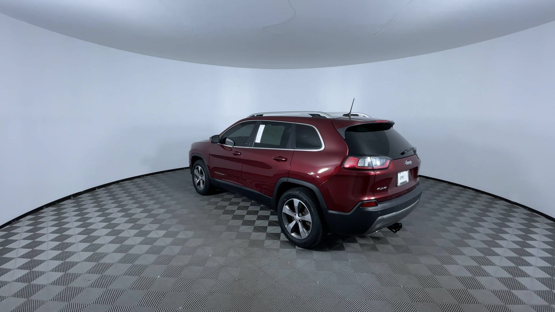 Used 2020 Jeep Cherokee Limited AWD/4WD image 7