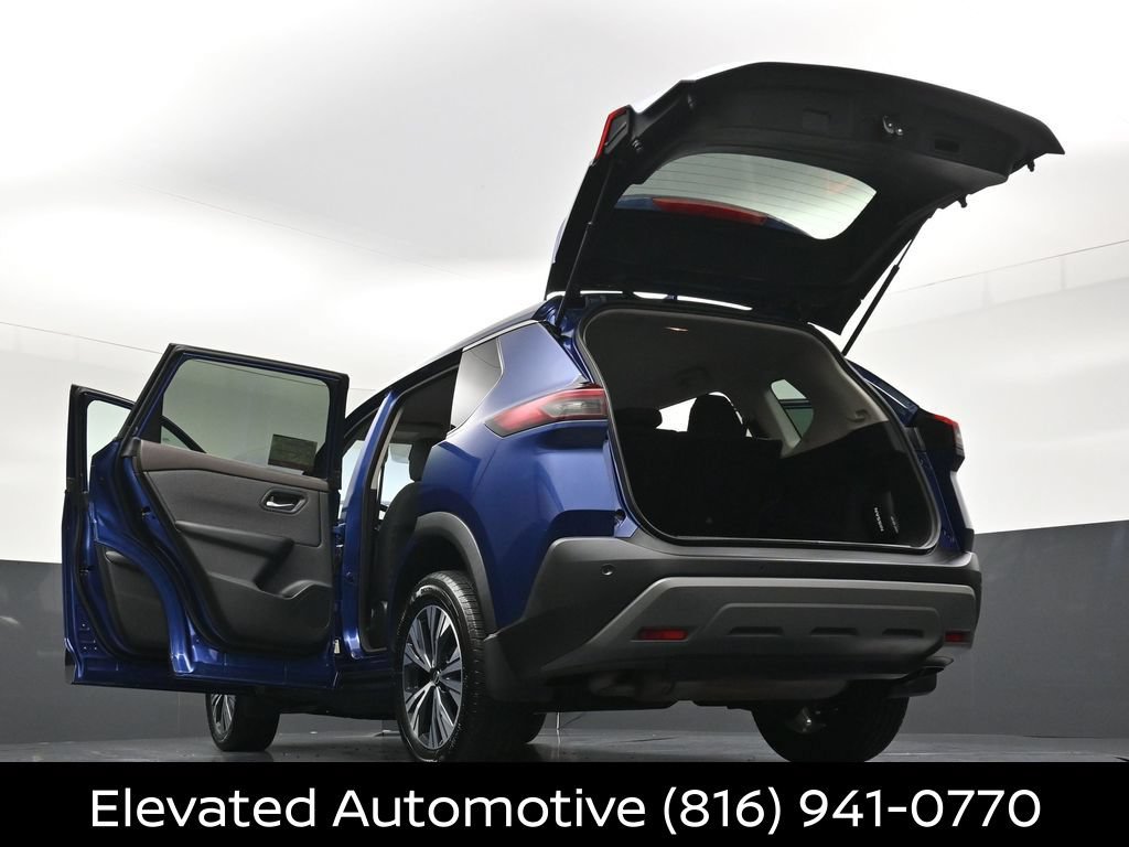 Used 2021 Nissan Rogue SV AWD/4WD image 35