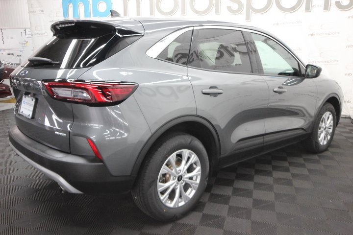 Used 2023 Ford Escape Active image 7