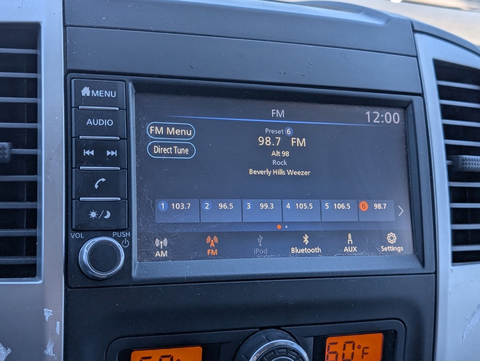 Used 2020 Nissan Frontier SV w/ Midnight Edition Floor Mats image 9