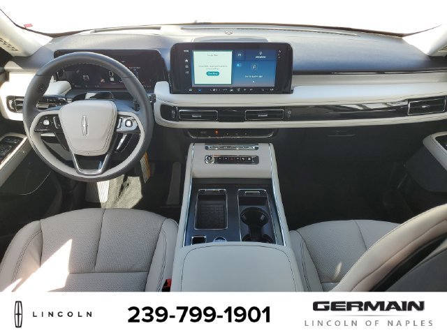 New 2025 Lincoln Aviator Reserve RWD image 17