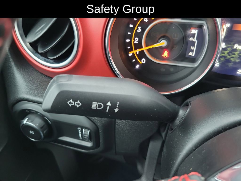 Used 2023 Jeep Wrangler Unlimited Rubicon image 17