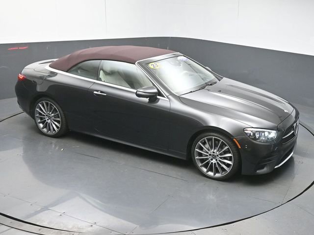 Used 2023 Mercedes-Benz E 450 4MATIC Cabriolet image 42