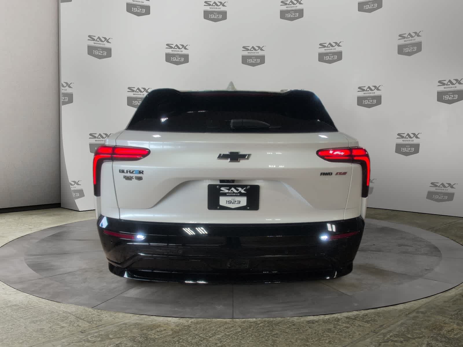 Used 2024 Chevrolet Blazer EV RS AWD/4WD image 4