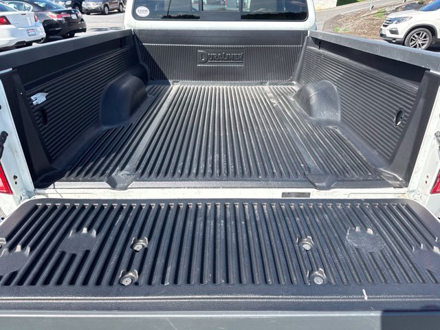Used 2015 Nissan Frontier SV AWD/4WD image 10