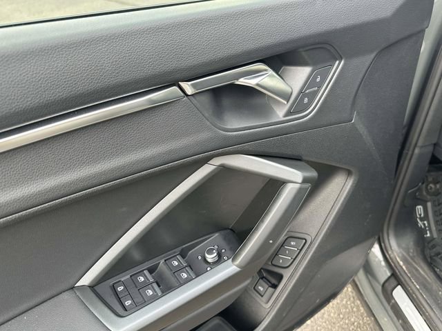Certified 2025 Audi Q3 2.0T Premium w/ Convenience Package image 20