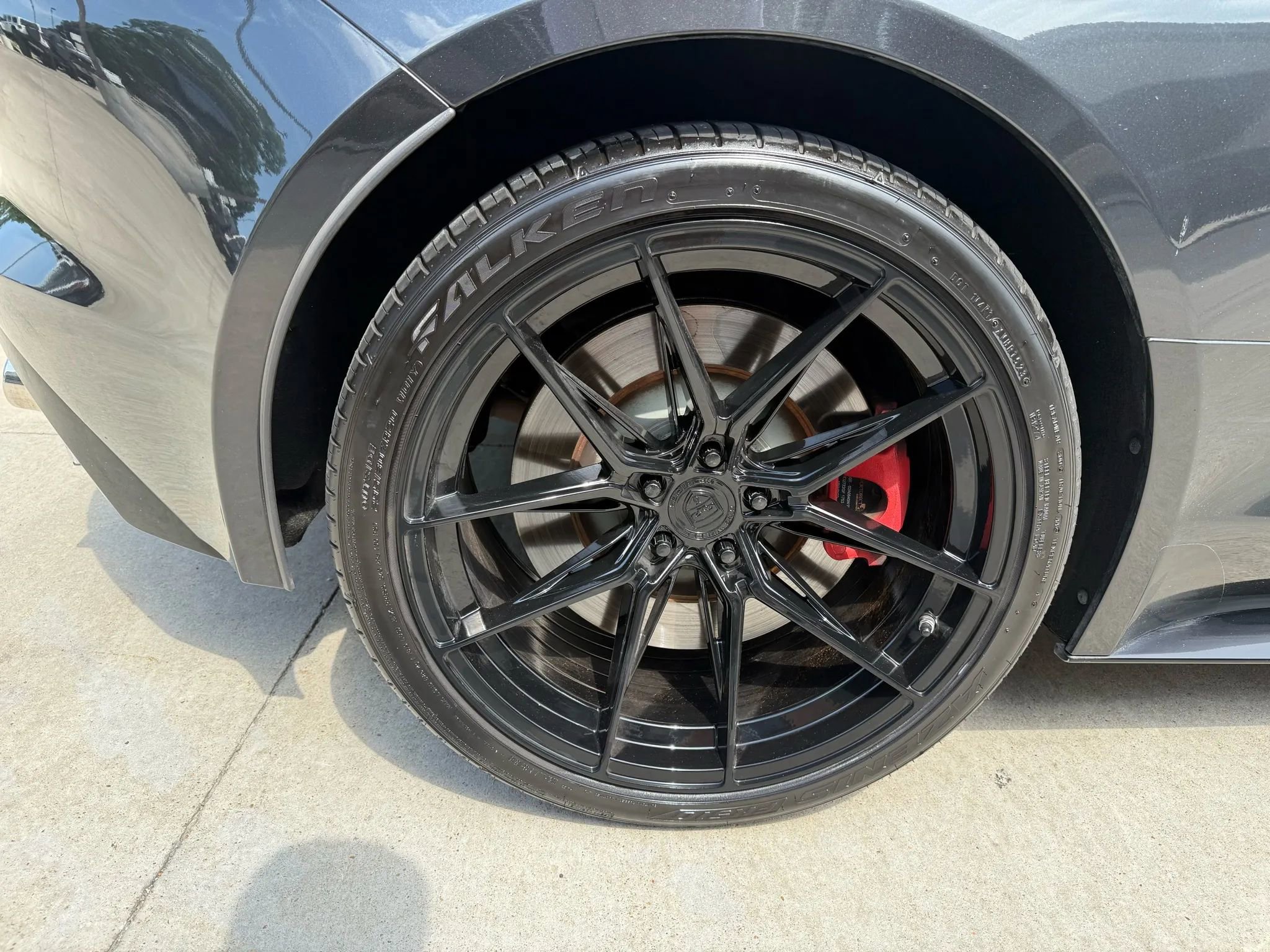 Used 2015 Jaguar F-TYPE R image 63