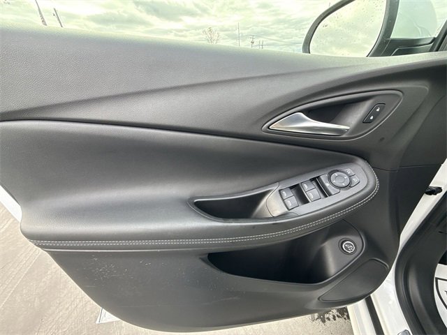 Used 2022 Buick Encore GX Select w/ Sport Touring Package image 20